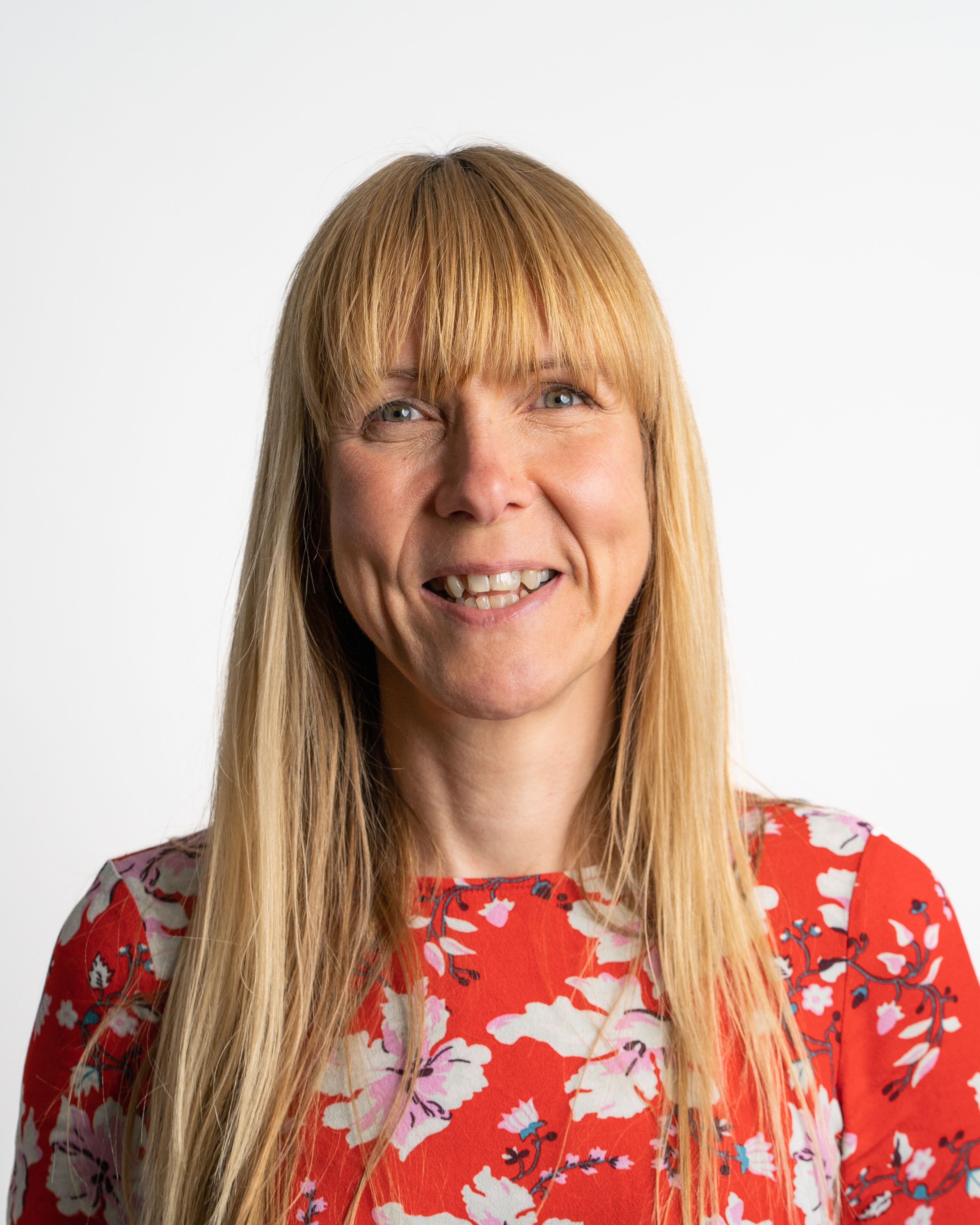 Alison Kerr.jpg